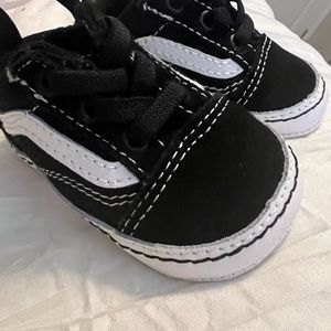 Vans size 2 excellent condition!!